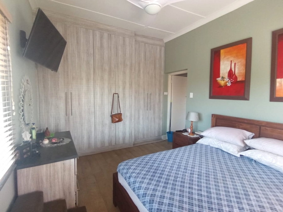 5 Bedroom Property for Sale in Berea Eastern Cape